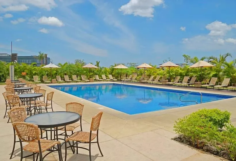 فندق Hilton Garden Inn Guanacaste Airport