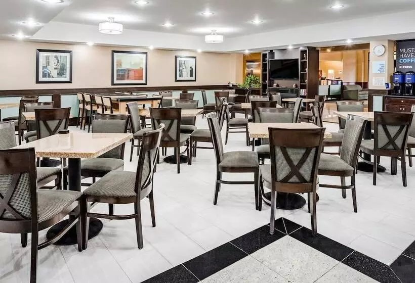 Holiday Inn Express Hotel & Suites Canton, An Ihg