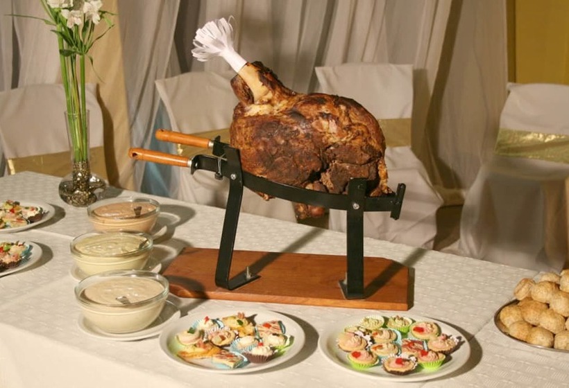 فندق Howard Johnson By Wyndham Rosario De La Frontera