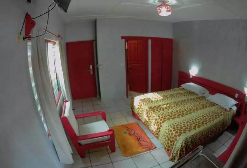 هتل Napoleon Lagune