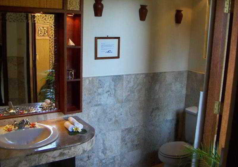 בית מלון כפרי Puri Madawi