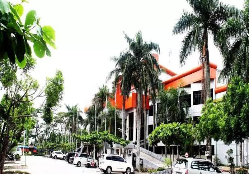 Hotelli Ratu Mayang Garden