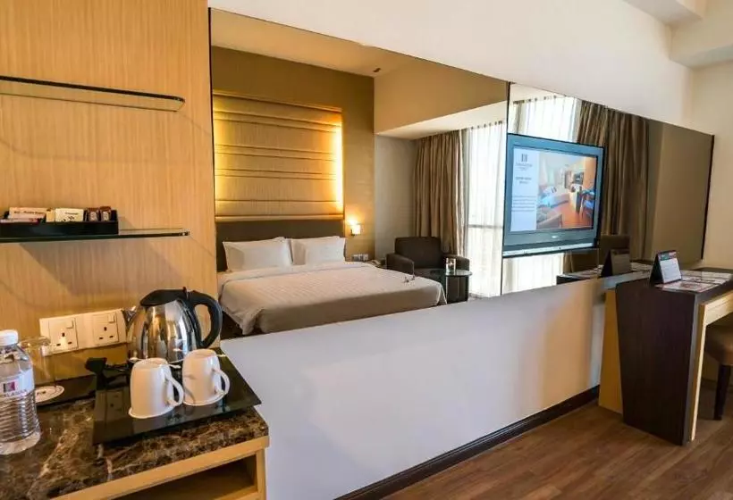 Hotel The Klagan Regency