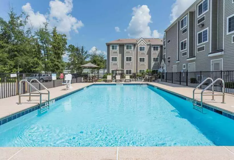 Microtel Inn & Suites By Wyndham Jacksonville Airport