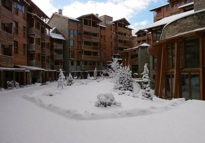 Saint Ivan Ski Apartments