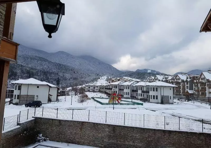 Saint Ivan Ski Apartments