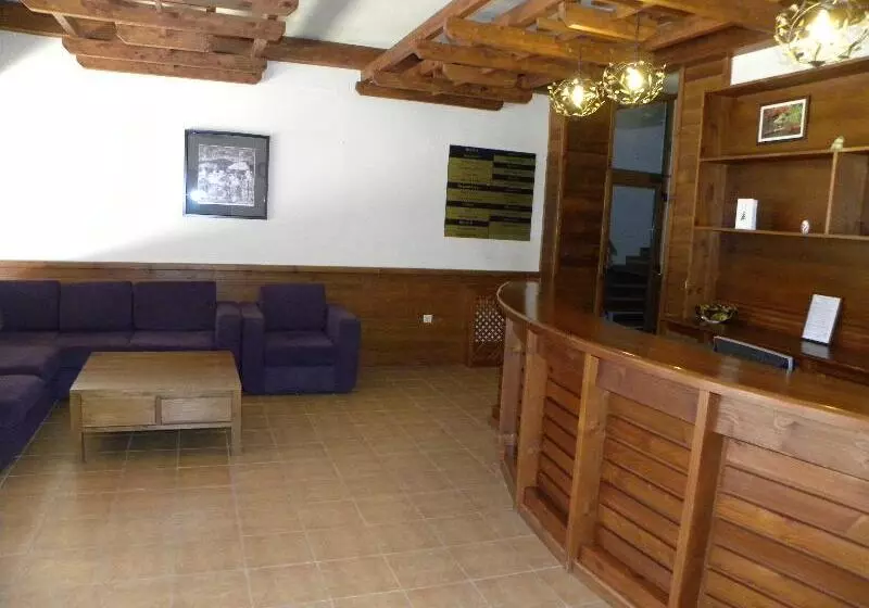 Saint Ivan Ski Apartments