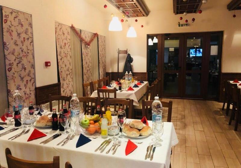 Saint Ivan Ski Apartments