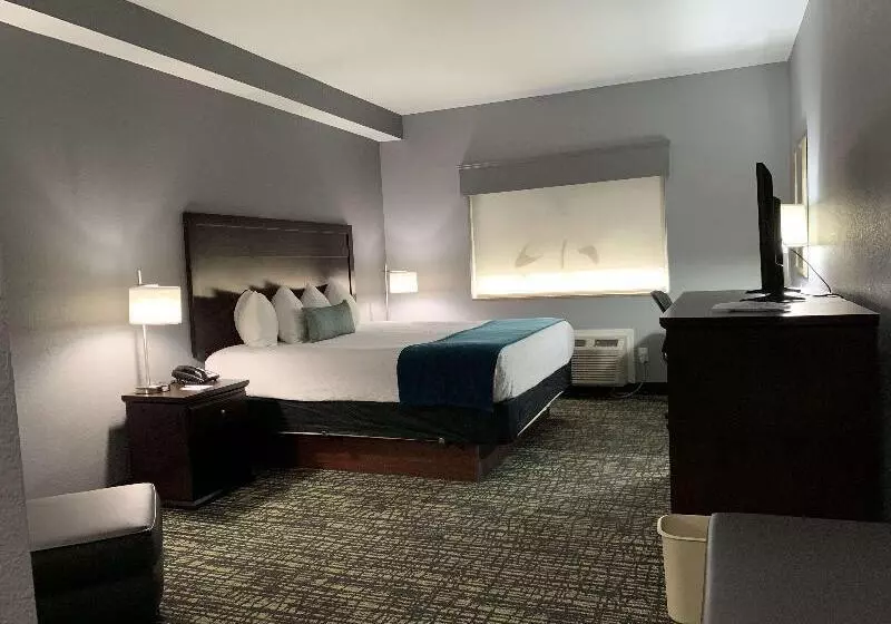 Best Western Plus Olive Branch Hotel & Suites