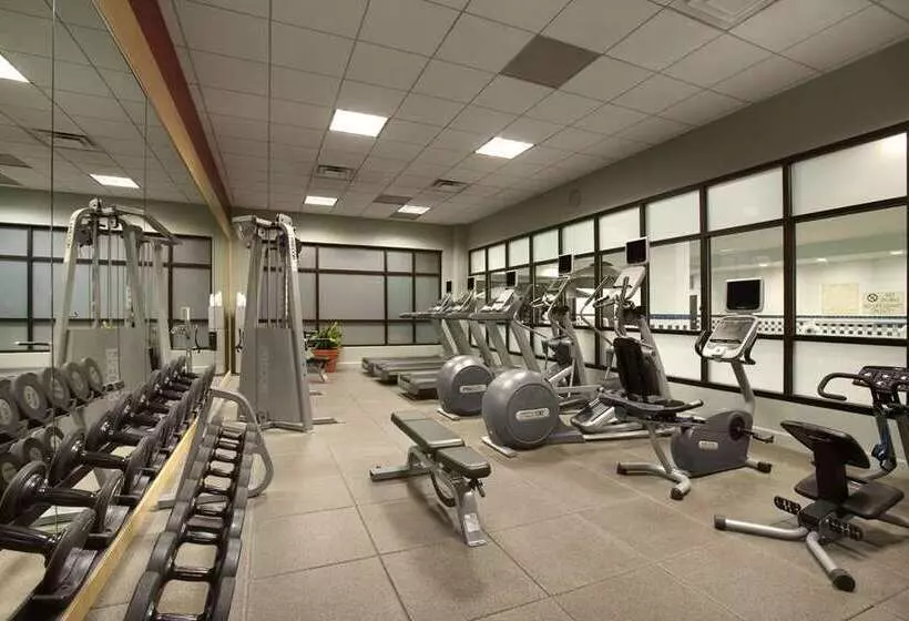 호텔 Embassy Suites By Hilton Denver International Airport