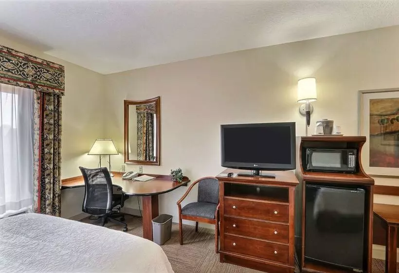 ホテル Hampton Inn & Suites Savannah   I 95 South   Gateway