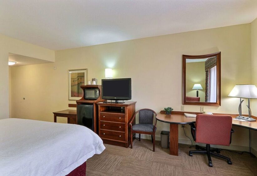 فندق Hampton Inn & Suites Savannah   I 95 South   Gateway