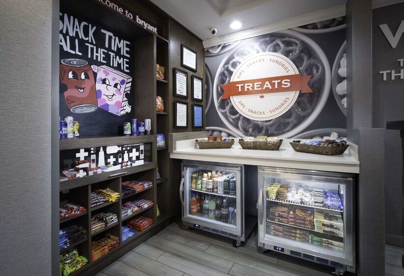 فندق Hampton Inn Bryant