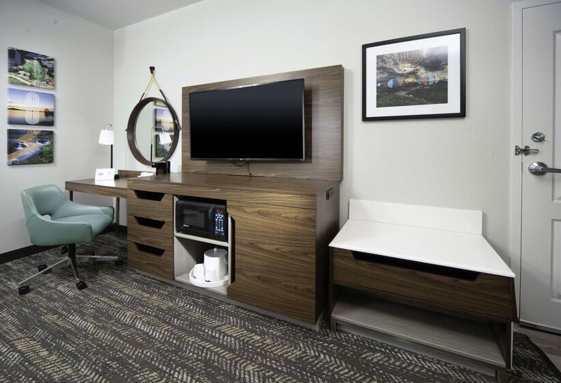 فندق Hampton Inn Bryant