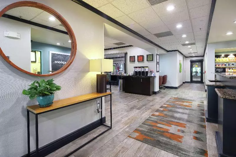 هتل Hampton Inn Sierra Vista