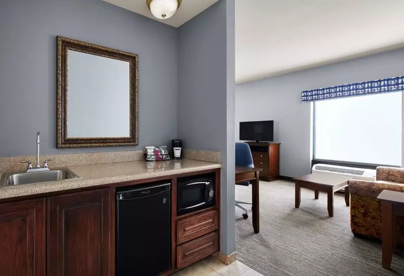 בית מלון כפרי Hampton Inn & Suites Tulsa Southbixby