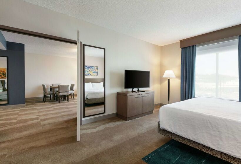 בית מלון כפרי Hilton Garden Inn Harrisburg East