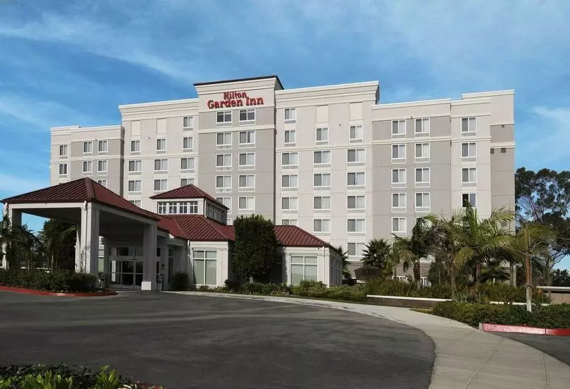 هتل Hilton Garden Inn Oxnard/camarillo