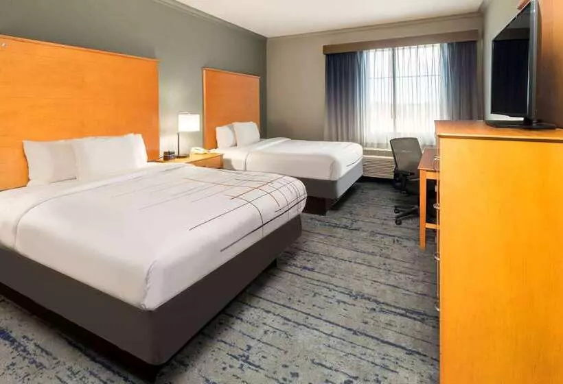 酒店 La Quinta By Wyndham Bridgeport