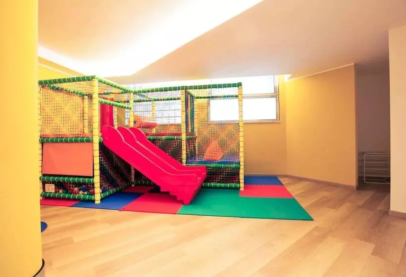 هتل Mercure Olbia