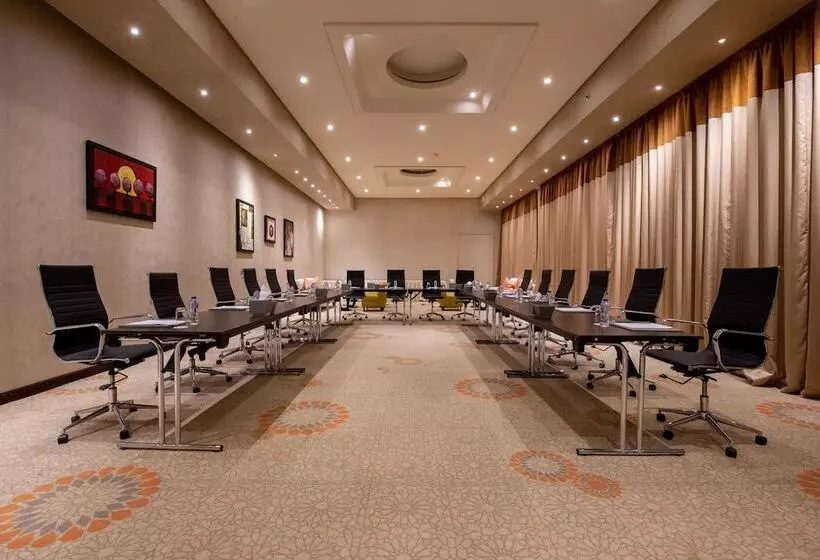 Отель Rand By Wandalus