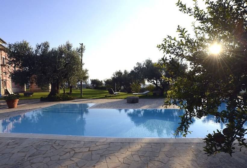 Сельский отель Agriturismo Le Carolee