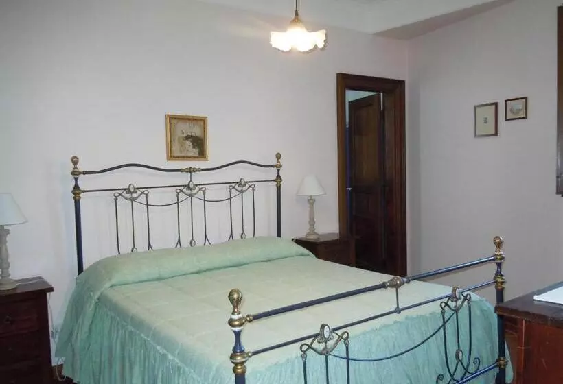 乡村酒店  Agriturismo Le Carolee