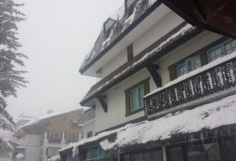 Akakura Onsen Hotel Korakuso