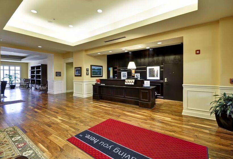 Hampton Inn & Suites North Charlestonuniversity Blvd
