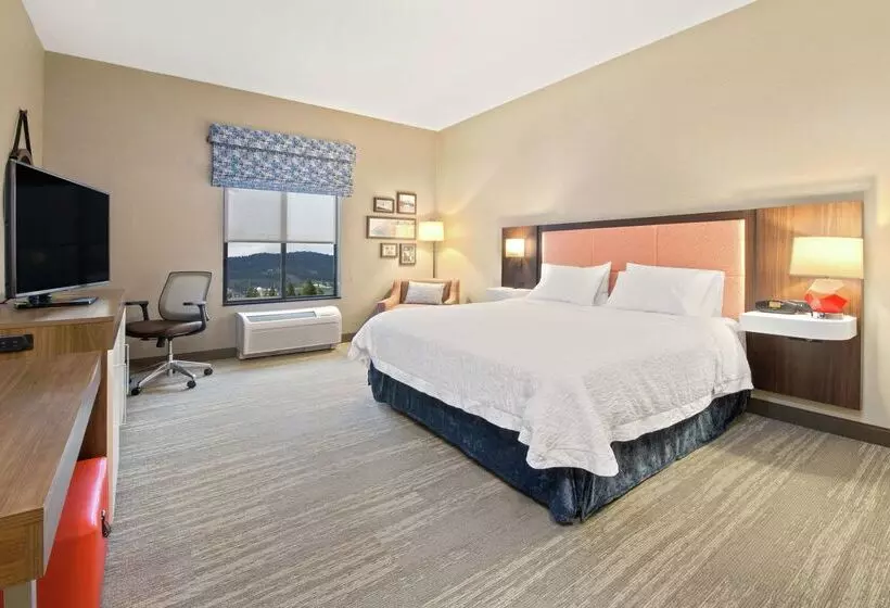Hampton Inn & Suites Spokane Valley