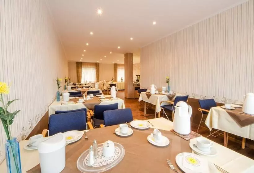 Отель Alte Post