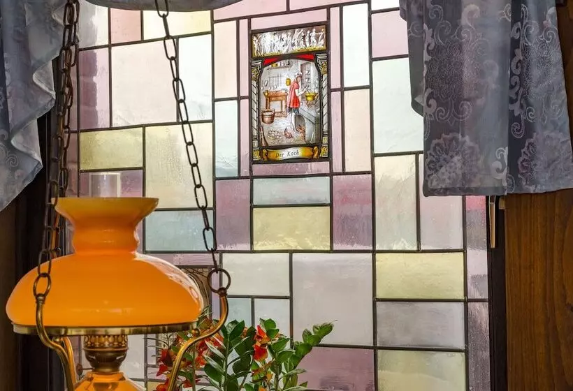 Отель Alte Post