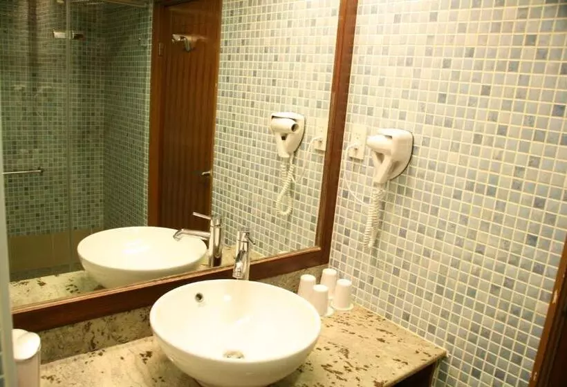 هتل Fullon Resort Kending