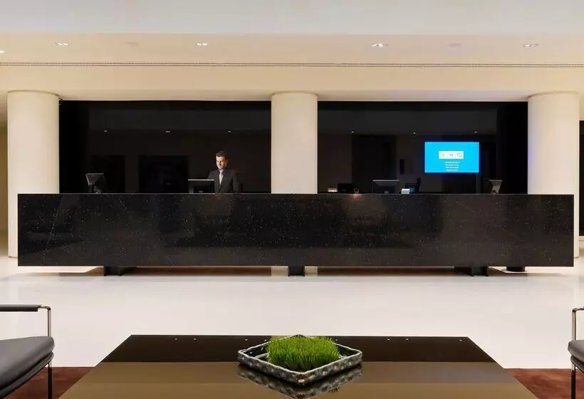 هتل H10 Berlin Ku'damm