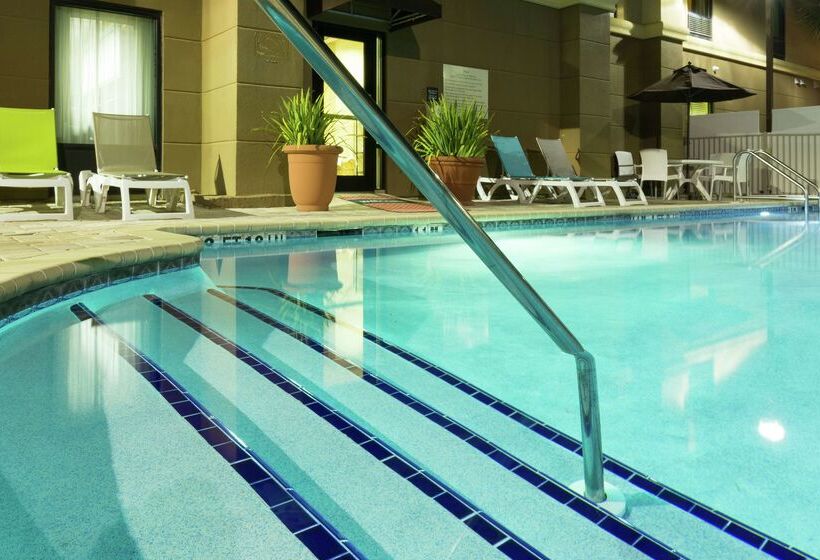 ホテル Hampton Inn Suites Jacksonville Airport