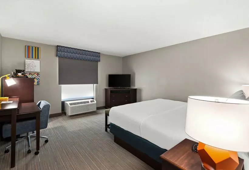 هتل Hampton Inn & Suites Fort Belvoir Alexandria South