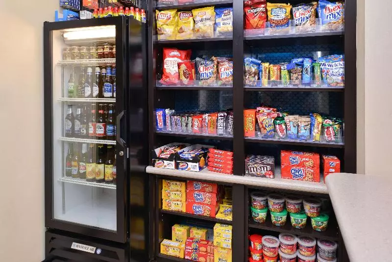 هتل Hampton Inn & Suites Fort Belvoir Alexandria South