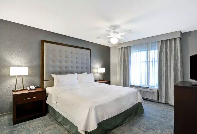 Otel Homewood Suites By Hilton Palm Desert