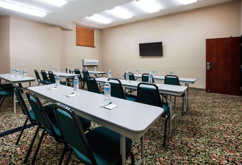 فندق La Quinta By Wyndham Portland Airport