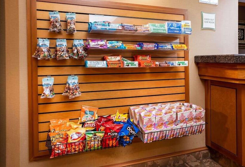 فندق La Quinta By Wyndham Portland Airport