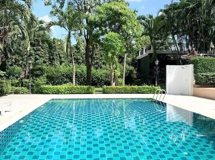 酒店 La Vie En Rose Sha Plus