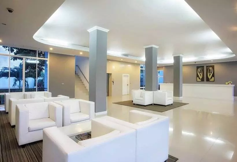 酒店 La Vie En Rose Sha Plus