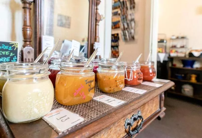 هتل Pension Am Siegestor