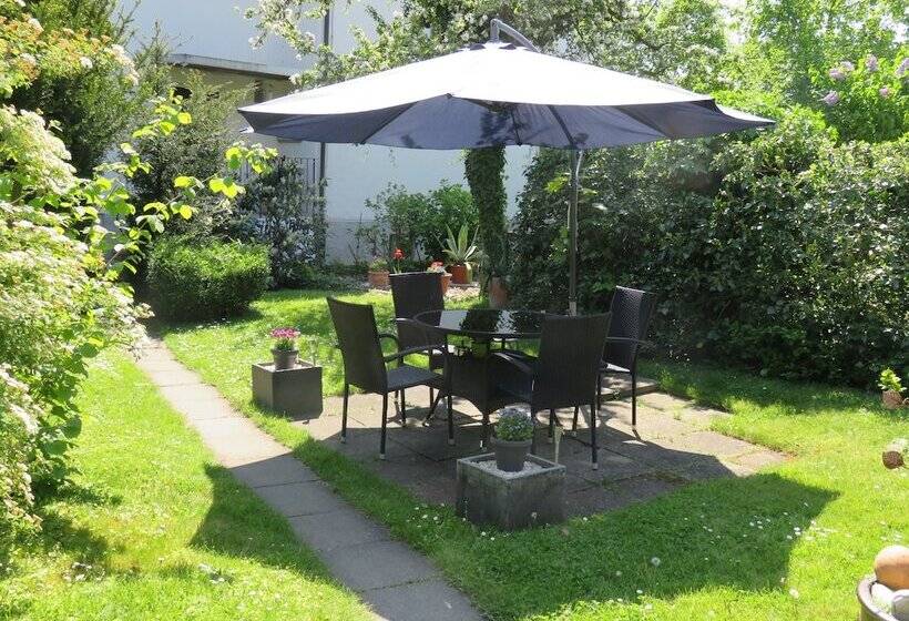 Отель Pension Säntisblick