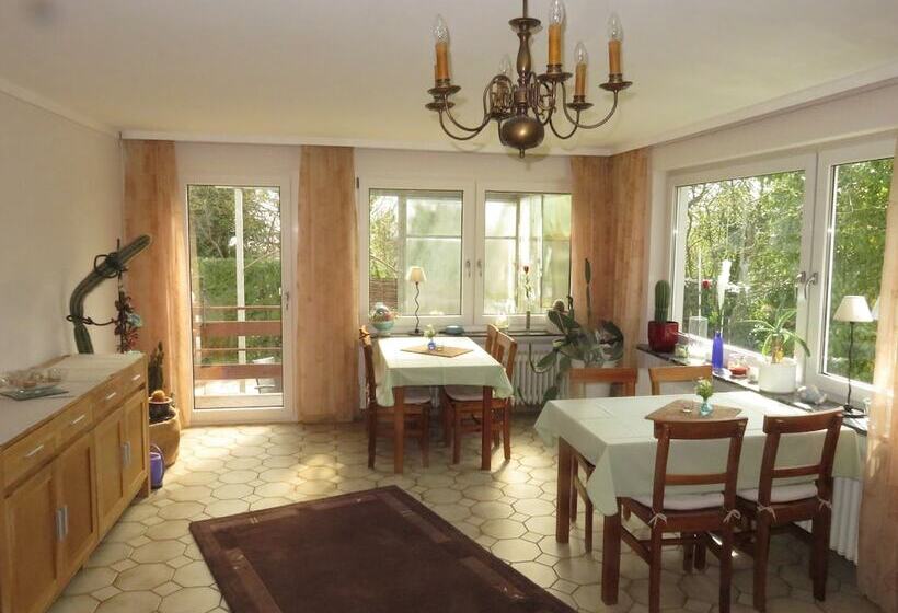 Отель Pension Säntisblick