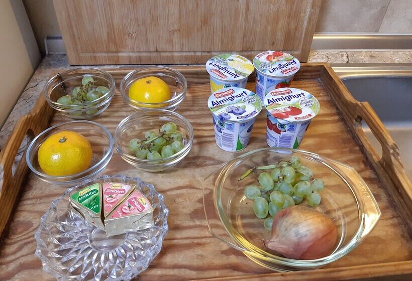 Отель Pension Säntisblick