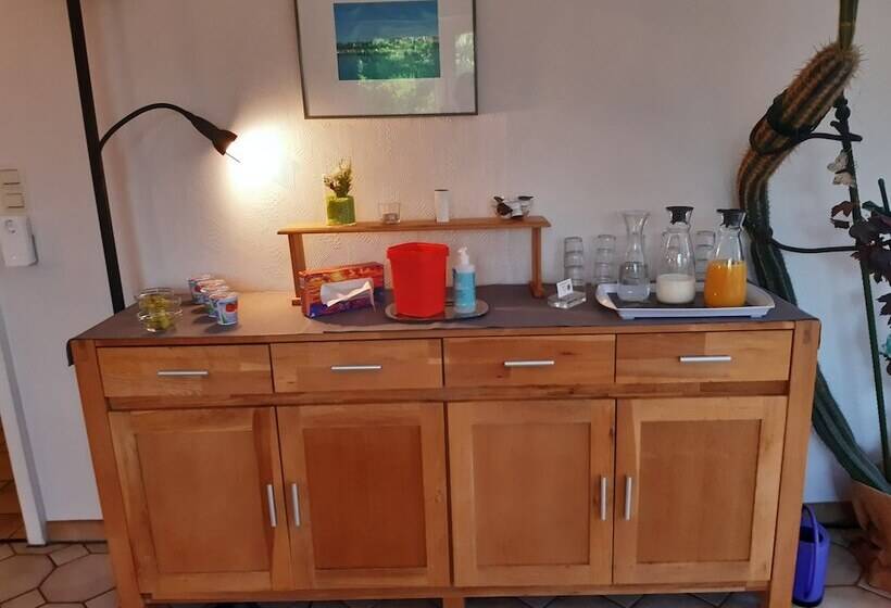 Отель Pension Säntisblick