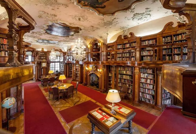 هتل Schloss Leopoldskron