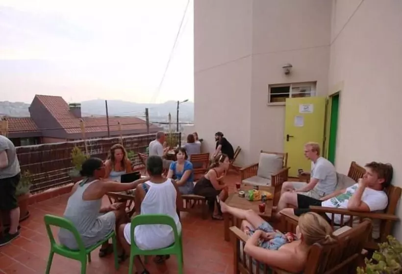 Общежитие Mellow Barcelona