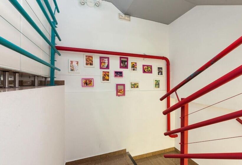 هاستل Mellow Barcelona